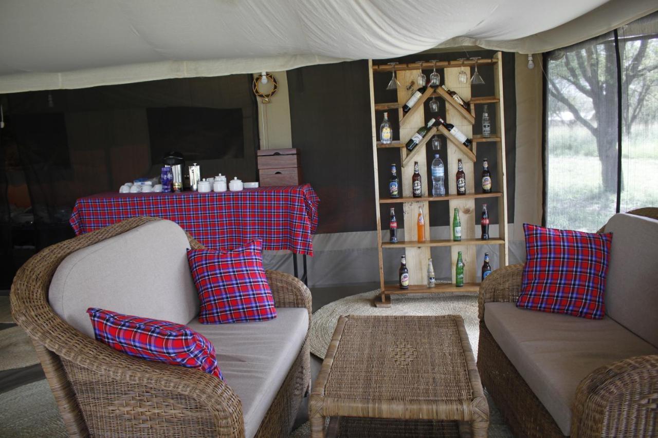 Osero Serengeti Luxury Tented Camp Banagi Екстериор снимка